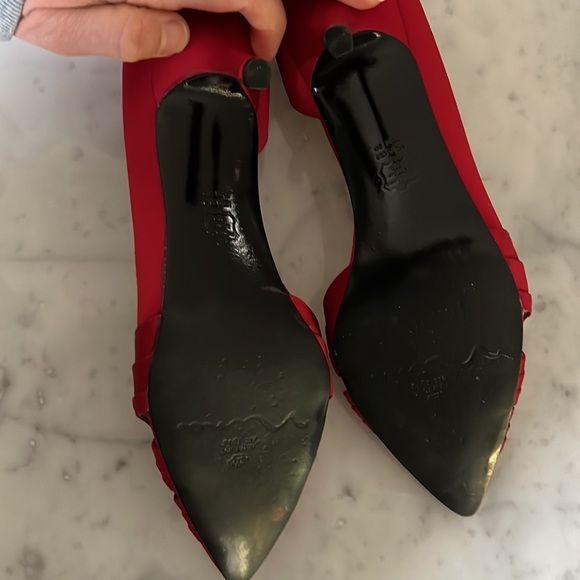 Nina Red Satin Pumps Pointed Toe Low Heel Size 8 - Picture 8 of 11